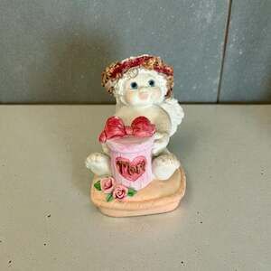 Dreamsicles 1999 Mom's Favorite First Release Cherub Figurine #10805